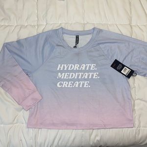 Ombré long-sleeve crop top